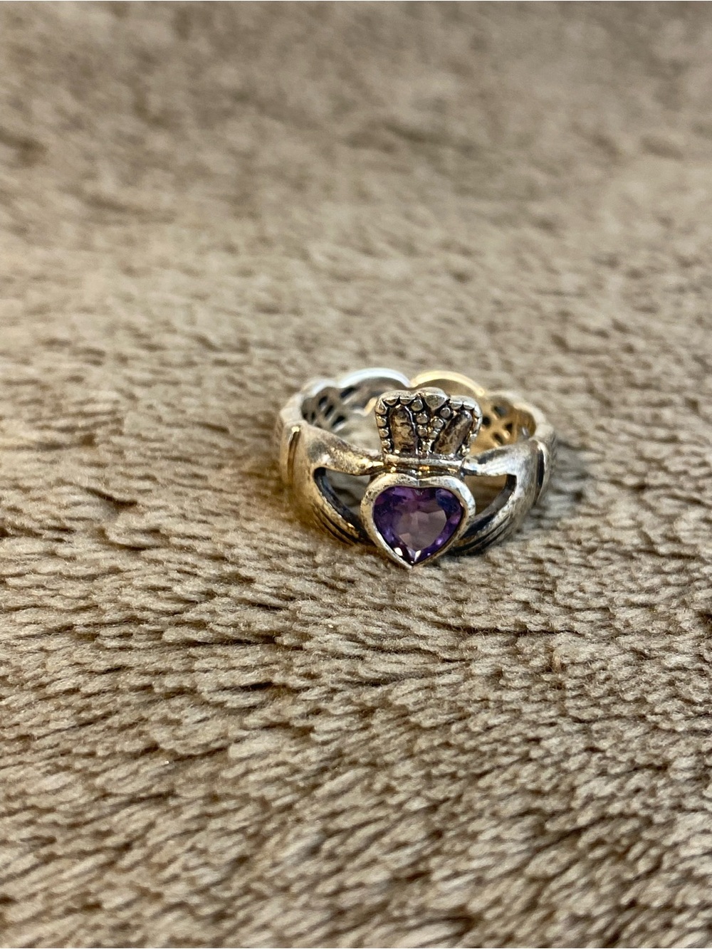 Claddagh Ladies Promise Love Ring 925